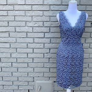 V-Neck Lace Detailed Dress